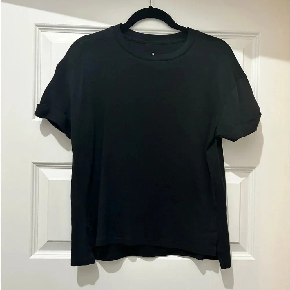 A new day boxy cuffed sleeve black shirt​